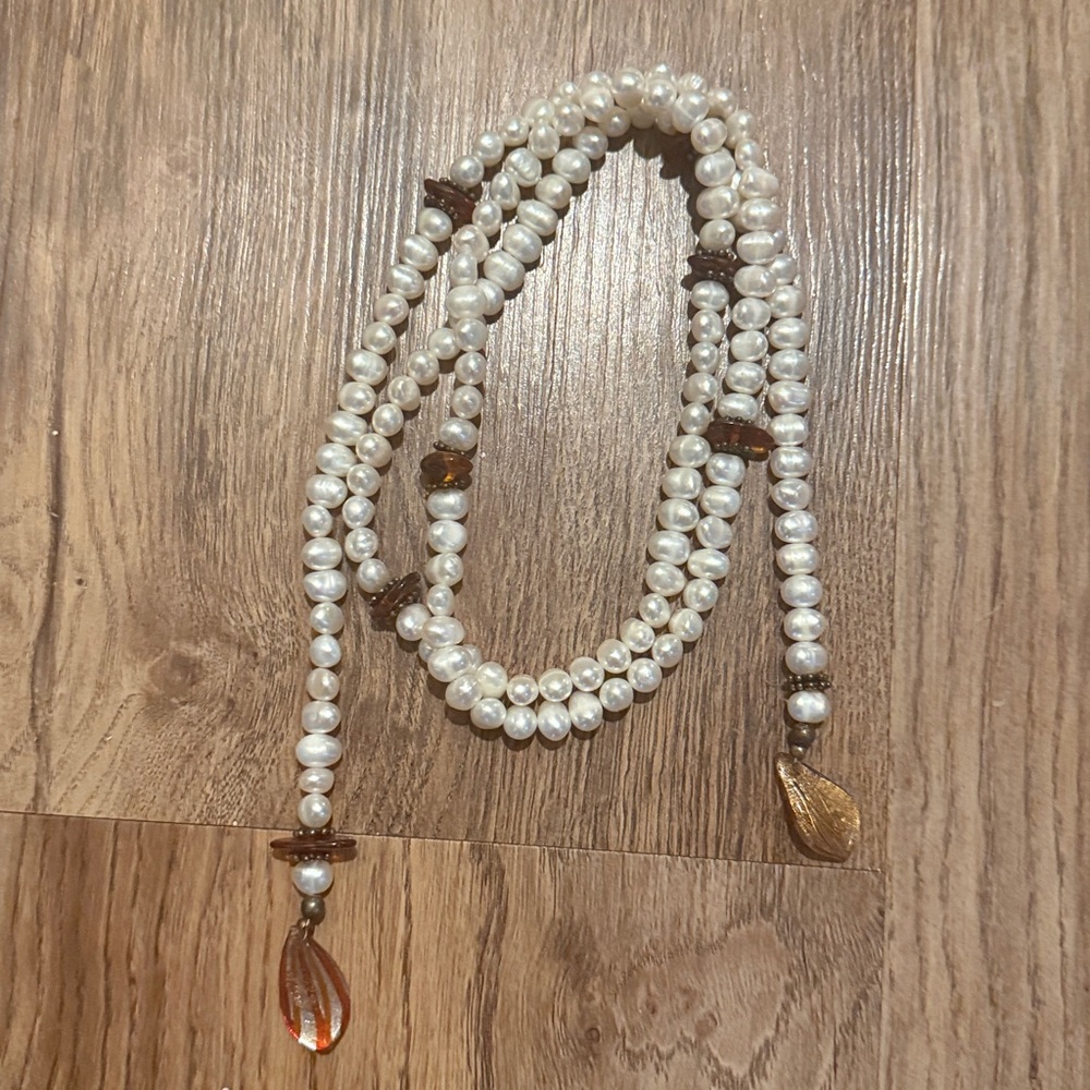 Faux, pearl wraparound necklace excellent condition never worn - Picture 4 of 12